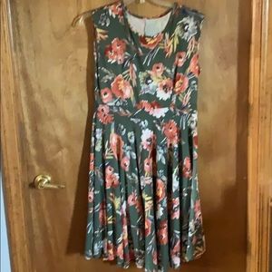 Green floral midi dress